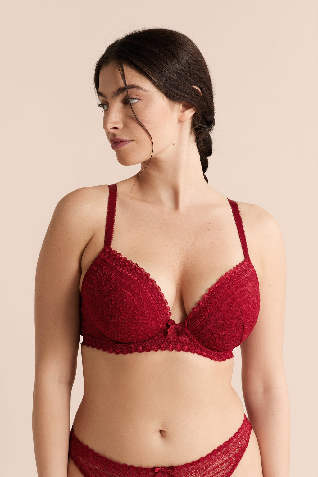 Soutien-gorge N.5 - Coques fines plongeant - CARDINAL